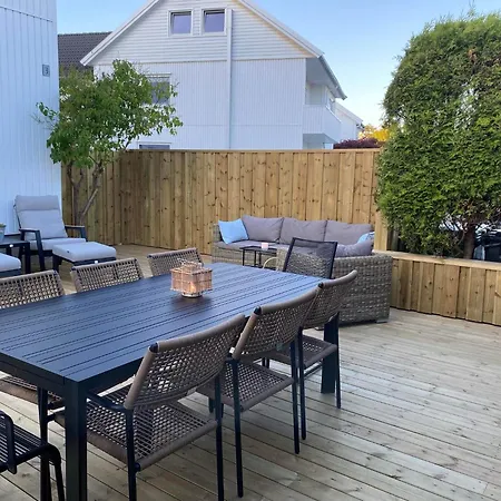 Lund With Garden And Terrace