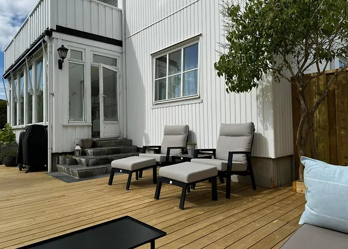 Lund With Garden And Terrace